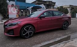 نيسان ألتيما